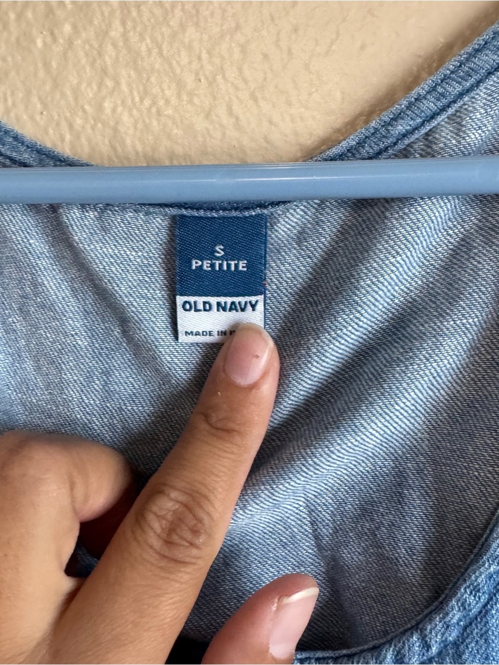 Old Navy Denim Button-Front Tank Top - Light Blue - Picture 2 of 3